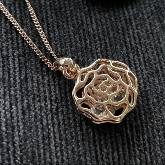 Dainty Rose Gold Lot 3 Items a Delicate  Crystal Rose Necklace and 2 Bracelets - Picture 12 of 14